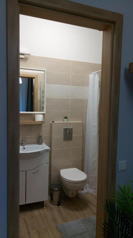 Loli Apartman Miskolc Exterior foto